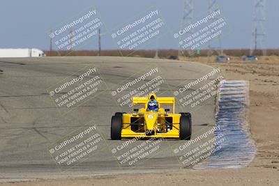 media/Nov-19-2022-CalClub SCCA (Sat) [[baae7b5f0c]]/Group 2/Race (Outside Grapevine)/